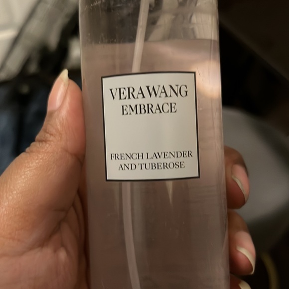 Vera wang body mist - Picture 4 of 4